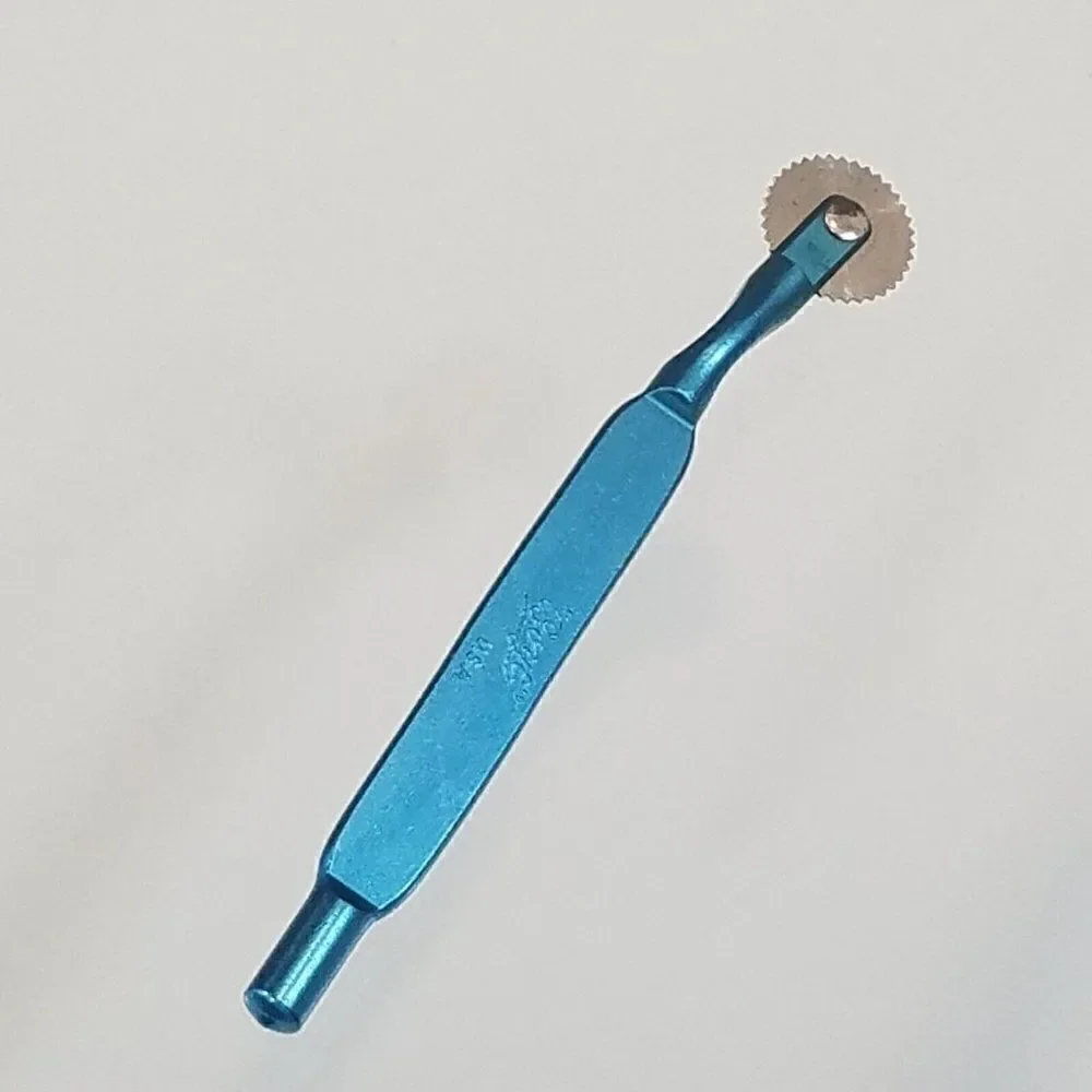 Vintage Sewing Boye USA Tracing Wheel Blue Teal